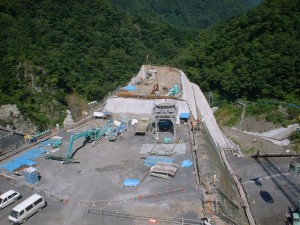 上野ダム2